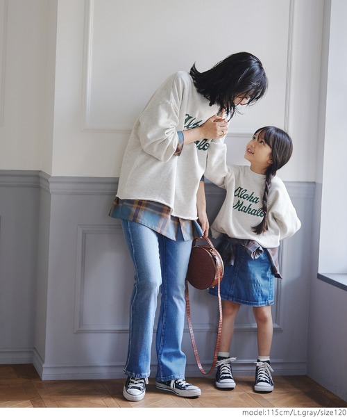 coca(coca)(コカ)の「キッズ 親子お揃い古着加工裏起毛アソートスウェット(スウェット・キッズ・パープル/ライトグレー/ブラック/カーキ・100/110/120/130/140)」の10枚目の写真