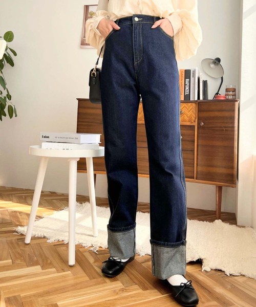 moment+(モーメントプラス)の「【累計販売枚数4万枚突破!】ロールアップデニムパンツ(デニムパンツ・レディース・インディゴブルー/サックスブルー/ブルー・M/L/S)」の9枚目の写真