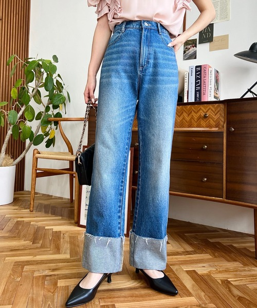 moment+(モーメントプラス)の「【累計販売枚数4万枚突破!】ロールアップデニムパンツ(デニムパンツ・レディース・インディゴブルー/サックスブルー/ブルー・M/L/S)」の17枚目の写真