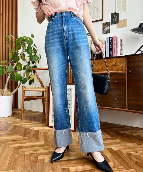 moment+(モーメントプラス)の「【累計販売枚数4万枚突破!】ロールアップデニムパンツ(デニムパンツ・レディース・インディゴブルー/サックスブルー/ブルー・M/L/S)」の19枚目の写真