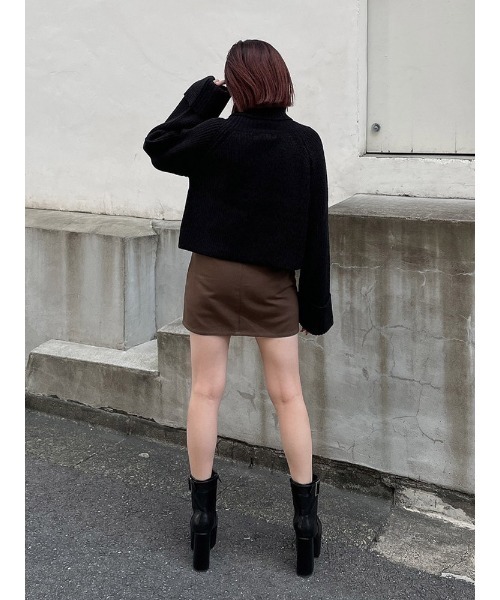 ENVYM(アンビー)の「ローウエストレースUP SK(スカート・レディース・ブラック/ブラウン・SMALL/MEDIUM)」の21枚目の写真