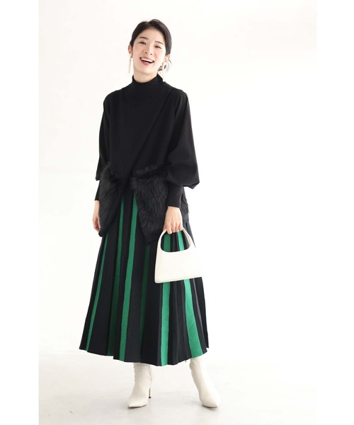 cawaii(カワイイ)の「幅広プリーツのバイカラーラインニットスカート(スカート・レディース・グリーン・FREE)」の8枚目の写真