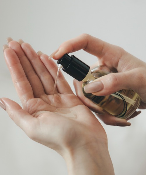 オー・オイル モイスト 50ml〈ブラック〉（ヘアオイル/ヘアミルク）｜O