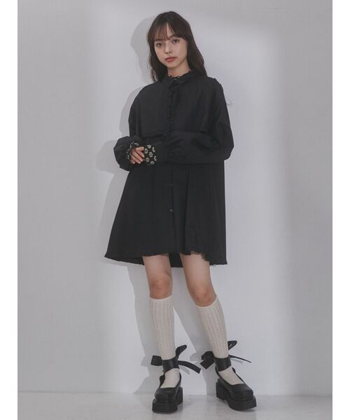 merry jenny(メリージェニー)の「リボンケープミニワンピース(ワンピース・レディース・ブラック/オフホワイト・FREE)」の4枚目の写真