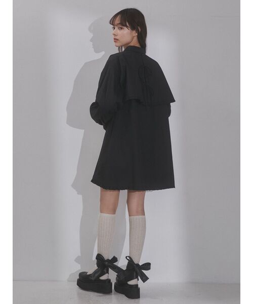 merry jenny(メリージェニー)の「リボンケープミニワンピース(ワンピース・レディース・ブラック/オフホワイト・FREE)」の5枚目の写真