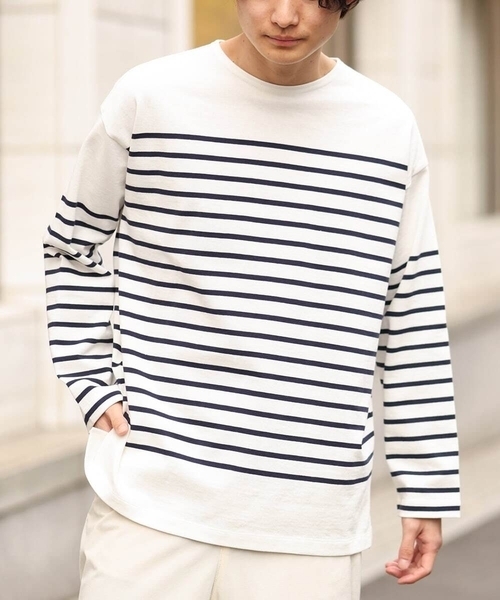 a.v.v（アーヴェヴェ）の「ボーダーワイドシルエットカットソー(長袖）（Tシャツ/カットソー・メンズ・ネイビー/ブルー/グリーン・46/48）」の2枚目の写真