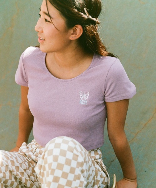 ROXY(ロキシー)の「BUTTERFLY TEE/ロキシー半袖Tシャツ(Tシャツ/カットソー・レディース・ブラック/ホワイト/パープル・MEDIUM/LARGE)」の1枚目の写真