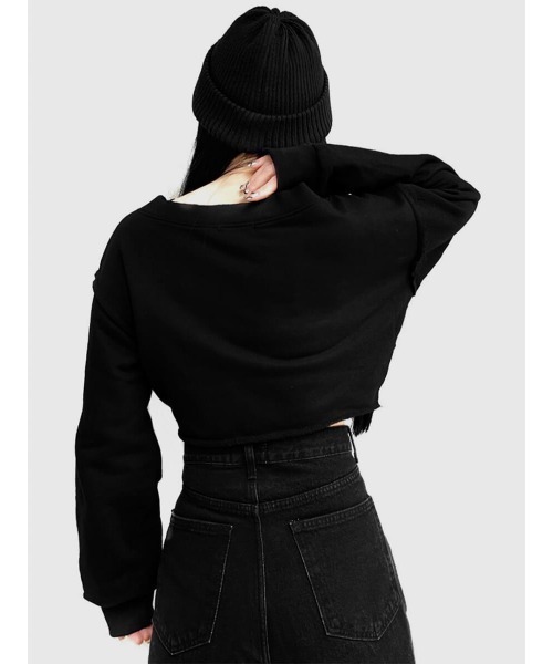 LVEU.（ラブユ.）の「Out seam design cropped sweat(Ai select) / アウトシームデザインクロップドスウェット（Tシャツ/カットソー・レディース・ブラック・FREE）」の6枚目の写真