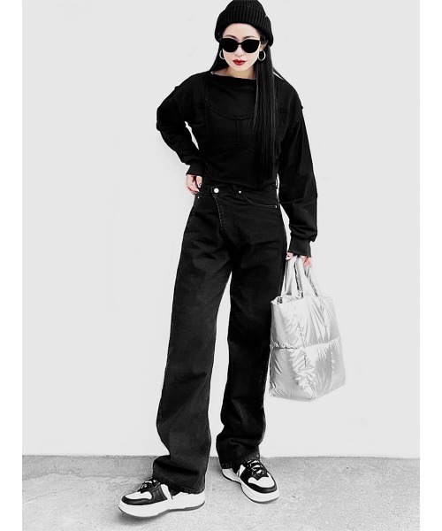 LVEU.（ラブユ.）の「Out seam design cropped sweat(Ai select) / アウトシームデザインクロップドスウェット（Tシャツ/カットソー・レディース・ブラック・FREE）」の5枚目の写真