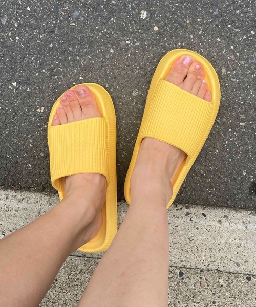 Casselini(キャセリーニ)の「Casselini(キャセリーニ)フォームサンダル(サンダル・レディース・ホワイト/ブラック/ベージュ/グリーン/ブルー/イエロー/ピンク/オレンジ・M)」の6枚目の写真