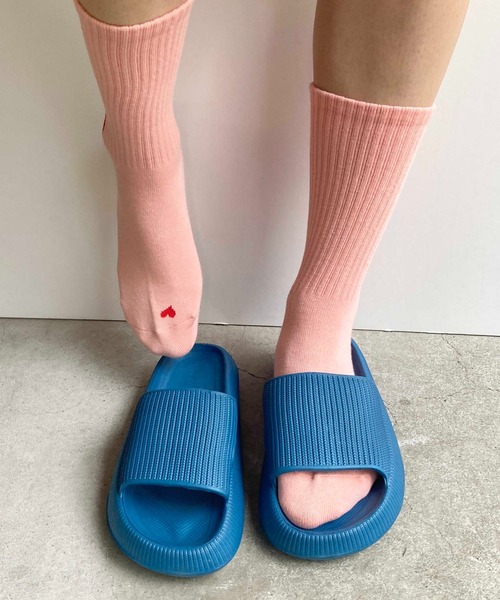 Casselini(キャセリーニ)の「Casselini(キャセリーニ)フォームサンダル(サンダル・レディース・ホワイト/ブラック/ベージュ/グリーン/ブルー/イエロー/ピンク/オレンジ・M)」の5枚目の写真