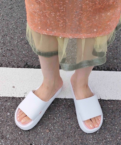 Casselini(キャセリーニ)の「Casselini(キャセリーニ)フォームサンダル(サンダル・レディース・ホワイト/ブラック/ベージュ/グリーン/ブルー/イエロー/ピンク/オレンジ・M)」の11枚目の写真