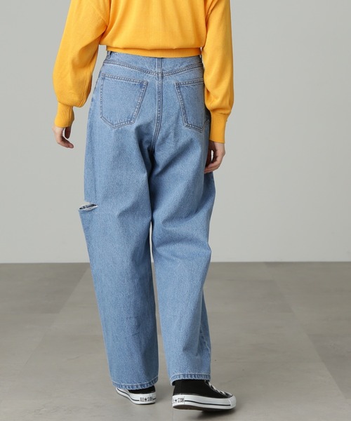FREE'S MART(フリーズマート)の「【3サイズ展開XS-M】サイドカットタックワイドデニムパンツ【低身長サイズ有】(デニムパンツ・レディース・ブルー系その他2/ホワイト・MEDIUM/SMALL/X-SMALL)」の21枚目の写真