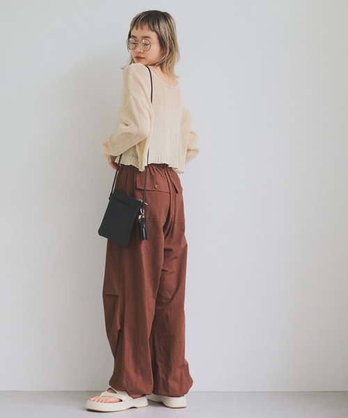 Crisp(クリスプ)の「ナチュラルパラシュートパンツ(カーゴパンツ・レディース・ブラウン/ホワイト・FREE)」の11枚目の写真