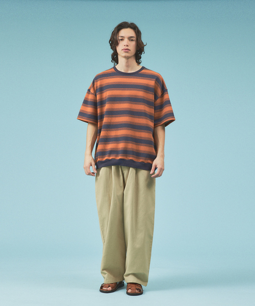 Revo.（レボ）の「マルチボーダースウェット半袖シャツ / 6分袖/ ユニセックス（Tシャツ/カットソー・メンズ・グリーン/ホワイト/ダークオレンジ・M/L）」の5枚目の写真