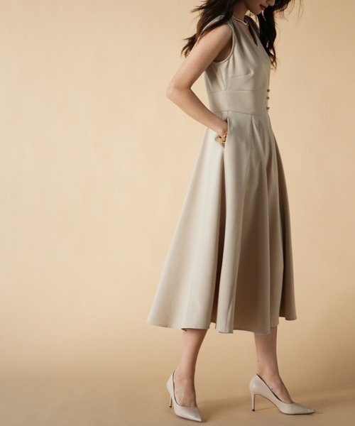新作セール!   Vネック フレア ワンピース BONJOUR SAGAN公式オンラインストア / V neck volume flare one