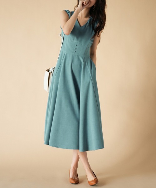 SAISON DE PAPILLON（セゾンドパピヨン）の「Vネックフレアロング丈ワンピース（ワンピース・レディース・ブルーグリーン/ブラック/ラベンダー/ピンク/ベージュ・S/L/M）」の6枚目の写真