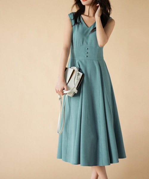 SAISON DE PAPILLON（セゾンドパピヨン）の「Vネックフレアロング丈ワンピース（ワンピース・レディース・ブルーグリーン/ブラック/ラベンダー/ピンク/ベージュ・S/L/M）」の10枚目の写真