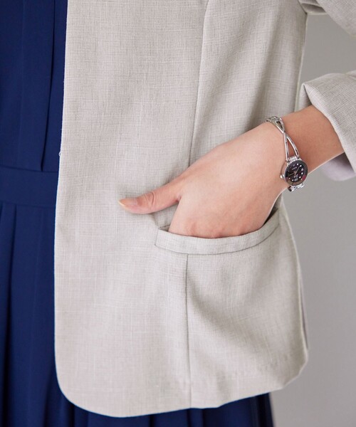 【新色追加・洗える】麻調薄地キーネックジャケット（ノーカラージャケット）｜Tiaclasse（ティアクラッセ）