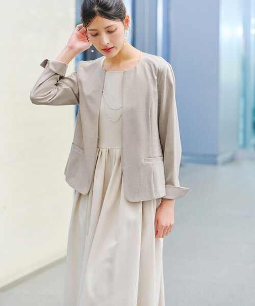 【新色追加・洗える】麻調薄地キーネックジャケット（ノーカラージャケット）｜Tiaclasse（ティアクラッセ）