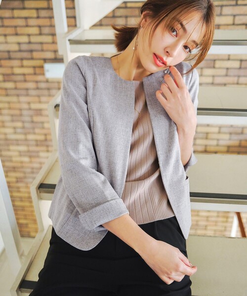 【新色追加・洗える】麻調薄地キーネックジャケット（ノーカラージャケット）｜Tiaclasse（ティアクラッセ）