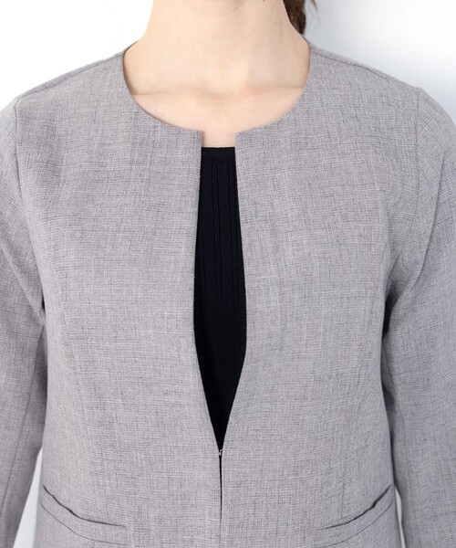 【新色追加・洗える】麻調薄地キーネックジャケット（ノーカラージャケット）｜Tiaclasse（ティアクラッセ）