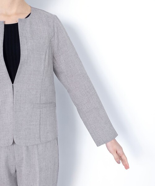 【新色追加・洗える】麻調薄地キーネックジャケット（ノーカラージャケット）｜Tiaclasse（ティアクラッセ）