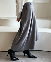 アシンメトリーストライプスカート