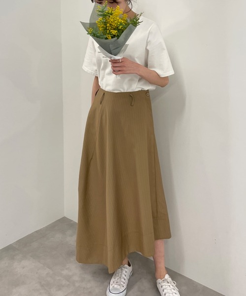 Olu.(オルドット)の「アシンメトリーストライプスカート(スカート・レディース・グレー/ベージュ/ネイビー・FREE)」の5枚目の写真