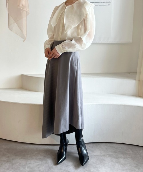 Olu.(オルドット)の「アシンメトリーストライプスカート(スカート・レディース・グレー/ベージュ/ネイビー・FREE)」の8枚目の写真