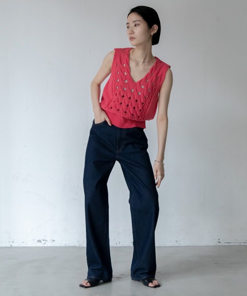 VACANCY（ヴァカンシー）の「グレーターホールニットベスト（ベスト・レディース・ネイビー/ピンク・FREE）」の11枚目の写真