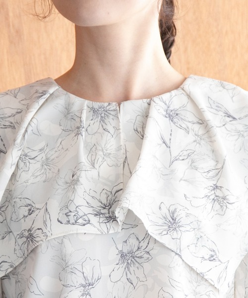 VIS（ビス）の「【防シワ・洗える】【2WAY】ラッフルフリル半袖ブラウス（シャツ/ブラウス・レディース・ホワイト系その他/グリーン系その他/ネイビー・FREE）」の18枚目の写真