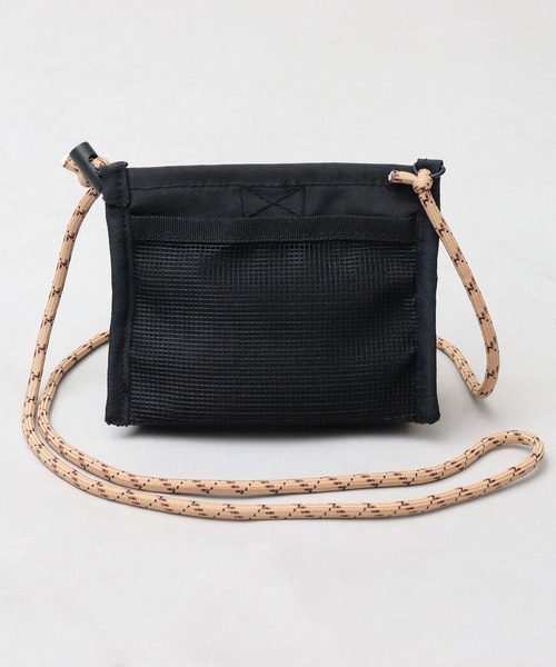 KRIFF MAYER（クリフメイヤー）の「ナイロン クージーショルダー（ショルダーバッグ・メンズ・ブラック・FREE）」の5枚目の写真