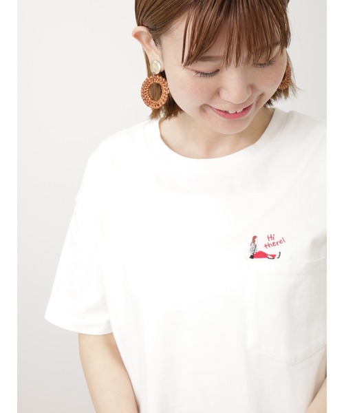 Lugnoncure（ルノンキュール）の「ポケット女の子刺繍Tシャツ（Tシャツ/カットソー・レディース・オフホワイト/ミント/チャコールグレー・F）」の2枚目の写真