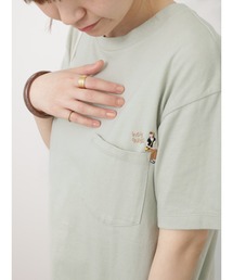Lugnoncure | ポケット女の子刺繍Tシャツ(Tシャツ/カットソー)
