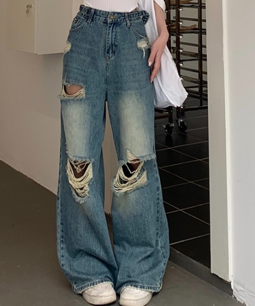 アミリダメージフレアデニム A'GEM/9 × .kom『.kom/ドットケーオーエム』 ダメージフレアデニム