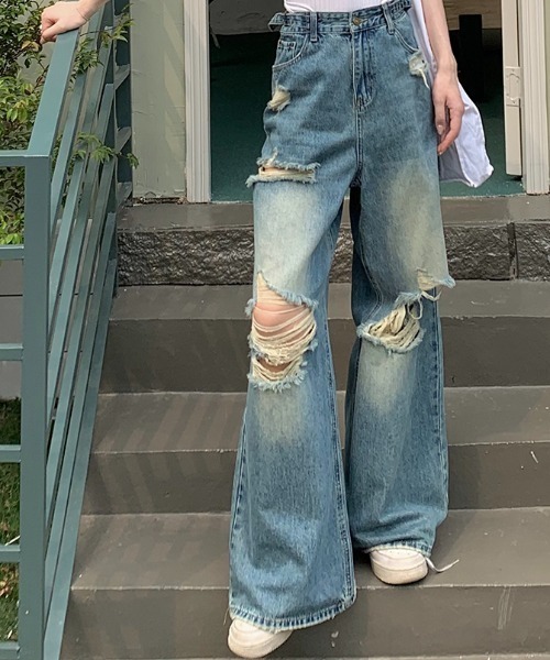 アミリダメージフレアデニム A'GEM/9 × .kom『.kom/ドットケーオーエム』 ダメージフレアデニム