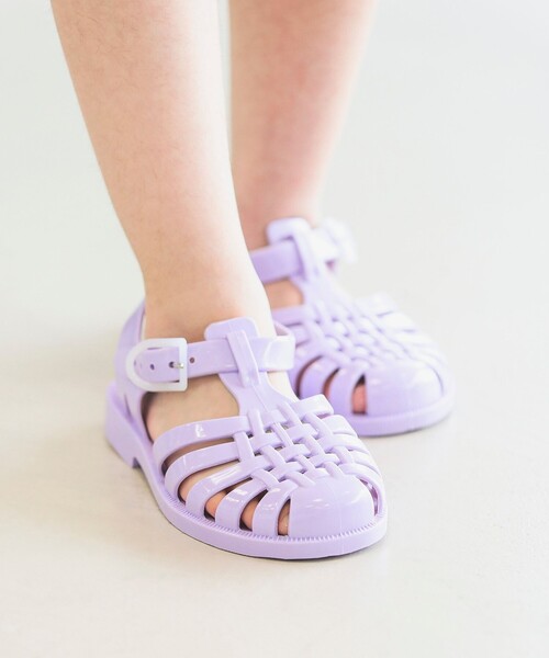 B:MING by BEAMS(ビーミングバイビームス)の「meduse / PVC サンダル(14.2cm~21cm)(サンダル・キッズ・パープル系その他3/イエロー系その他3/オリーブ・14.2㎝/15.6㎝/16.8㎝/18.2㎝/19㎝/21㎝)」の2枚目の写真