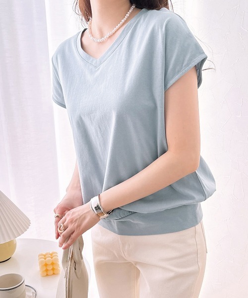 nissen（ニッセン）の「綿１００％　ＶネックフレンチスリーブＴシャツ（Tシャツ/カットソー・レディース・ピンク/ブラック/オフホワイト/カーキ/モカ/ブルーグレー/ネイビー/ターコイズブルー/イエロー/スカイブルー/杢グレー・L/M/LL/S）」の4枚目の写真