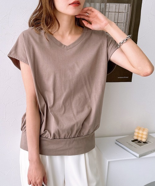 nissen（ニッセン）の「綿１００％　ＶネックフレンチスリーブＴシャツ（Tシャツ/カットソー・レディース・ピンク/ブラック/オフホワイト/カーキ/モカ/ブルーグレー/ネイビー/ターコイズブルー/イエロー/スカイブルー/杢グレー・L/M/LL/S）」の6枚目の写真