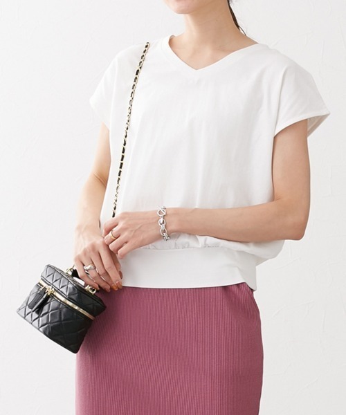 nissen（ニッセン）の「綿１００％　ＶネックフレンチスリーブＴシャツ（Tシャツ/カットソー・レディース・ピンク/ブラック/オフホワイト/カーキ/モカ/ブルーグレー/ネイビー/ターコイズブルー/イエロー/スカイブルー/杢グレー・L/M/LL/S）」の21枚目の写真