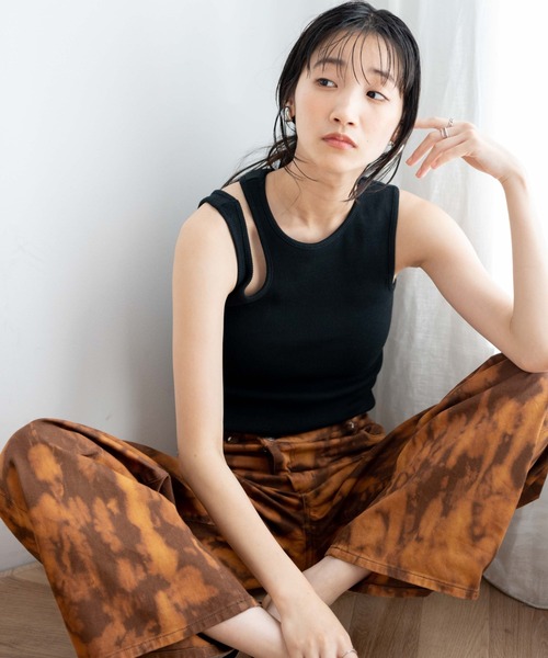 WEGO（ウィゴー）の「WEGO/カットアウトショルダータンク（タンクトップ・レディース・ブラック/ホワイト・FREE）」の15枚目の写真