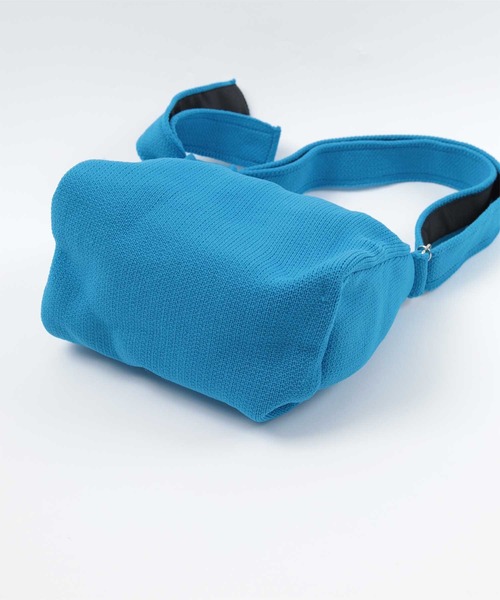 miette（ミエット）の「スクエアニットバッグ（ショルダーバッグ・レディース・ブラック/レッド/グリーン/ブルー・FREE）」の15枚目の写真