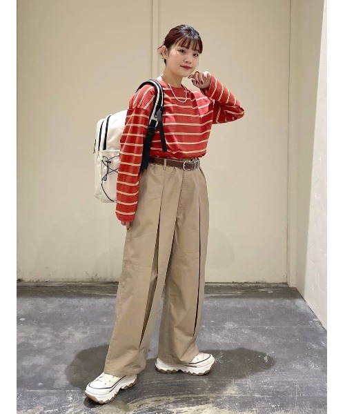 niko and...（ニコアンド）の「[MODE NORM CORE(モードノームコア)]タマムシツイルプリーツパンツ（チノパンツ・レディース・カーキ/ネイビー/キャメル/ベージュ/ライトグレー・MEDIUM/LARGE）」の15枚目の写真