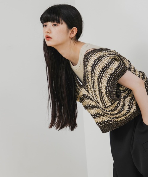 LAATO MIX KNIT BUSTIER ベージュ LAATO（ラート）の「MIX KNIT BUSTIER（ベスト）」 - WEAR