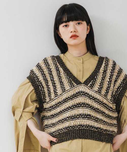 LAATO（ラート）の「MIX KNIT BUSTIER（ベスト）」 - WEAR