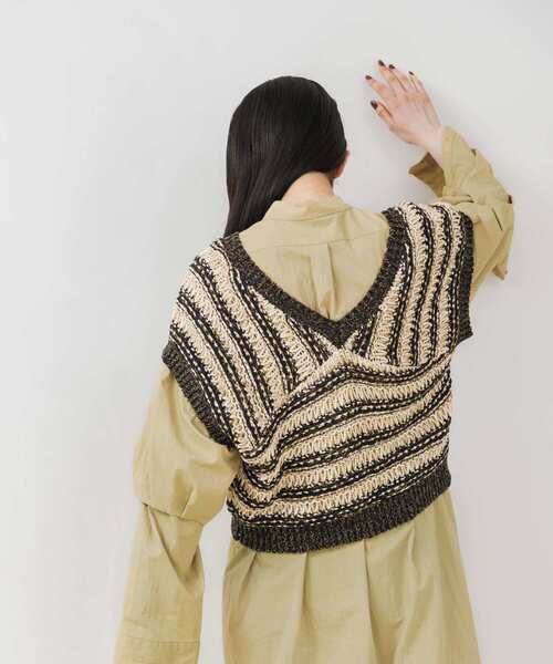 LAATO MIX KNIT BUSTIER ベージュ LAATO（ラート）の「MIX KNIT BUSTIER（ベスト）」 - WEAR