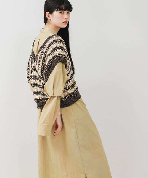 LAATO（ラート）の「MIX KNIT BUSTIER（ベスト）」 - WEAR