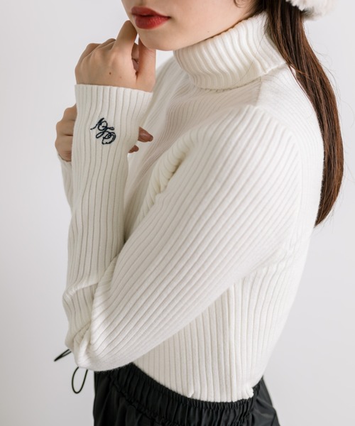 OLIVE des OLIVE（オリーブデオリーブ）の「タートルネックニット