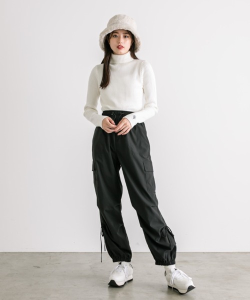 OLIVE des OLIVE（オリーブデオリーブ）の「タートルネックニット　1032050020（ニット/セーター・レディース・ブラック系その他/トップグレー/オフホワイト/ブラック・FREE）」の5枚目の写真